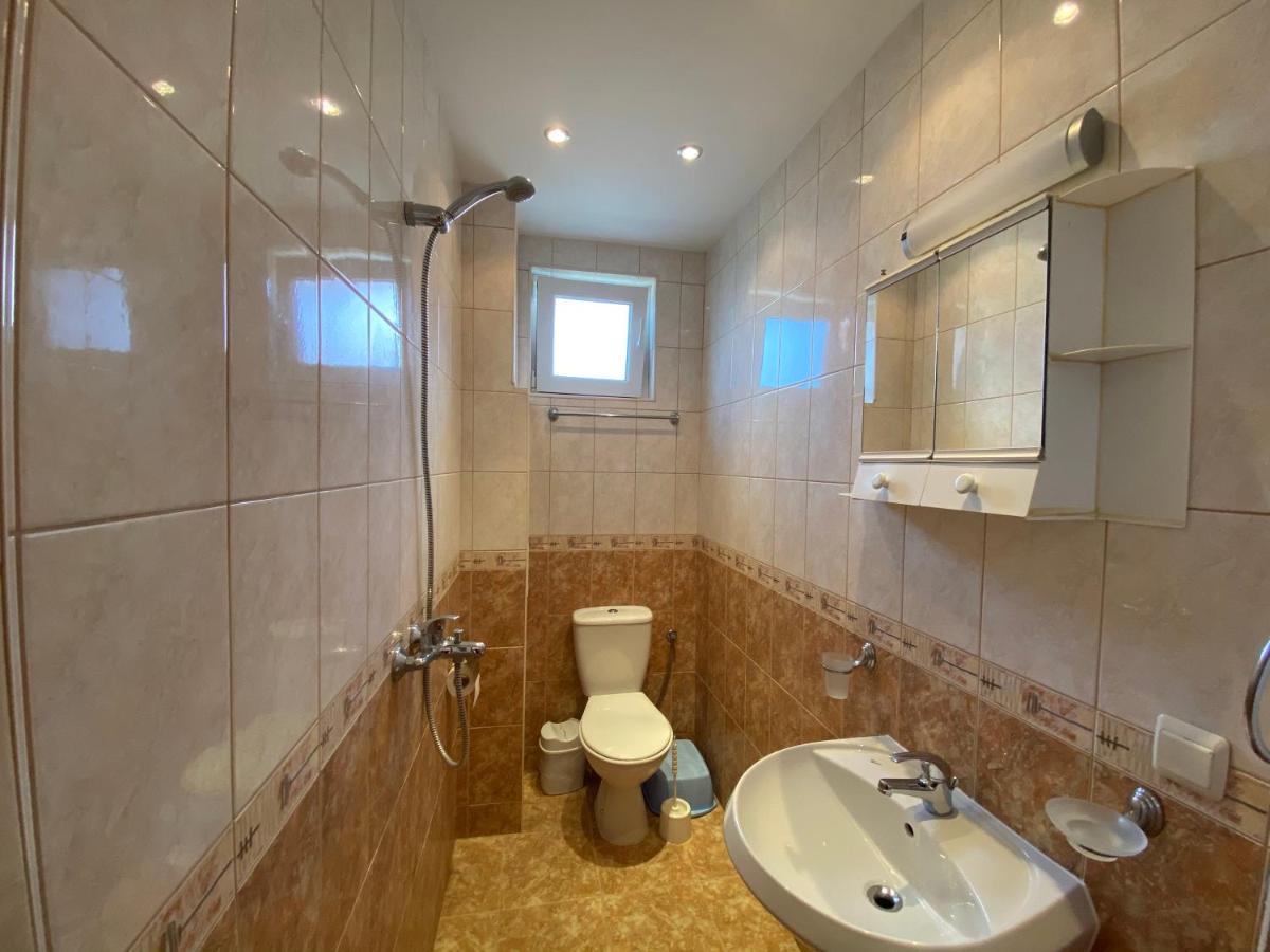 Sunny Guest House 라브다 외부 사진