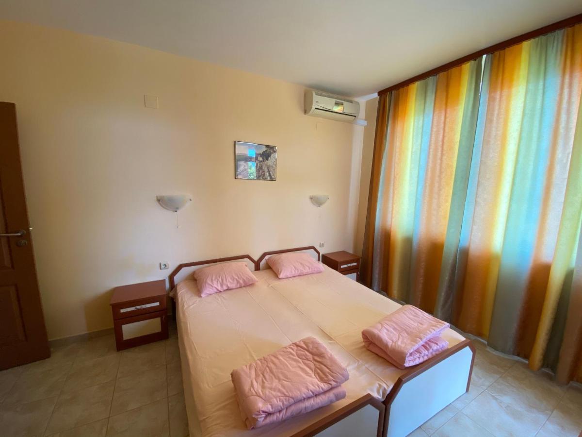 Sunny Guest House 라브다 외부 사진